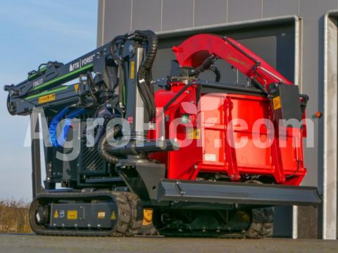 Ufkes Önjáró dízelmotoros gallyaprító max 30cm