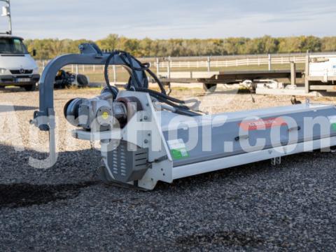 AARDENBURG 240 centiméteres rézsűszárzúzó (használt)