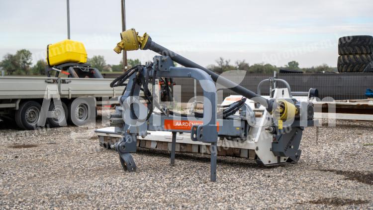 AARDENBURG 260 centiméteres rézsűzúzó (használt)