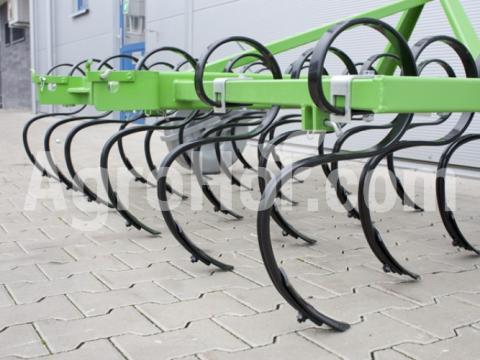 Bomet 3 m-es kultivátor (30 db S-kapa) Bomet 3 m-es kultivátor (30 db S-kapa)