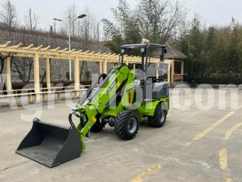 E-Kraft Elektromos teleszkópos rakodó (max. 600 kg)