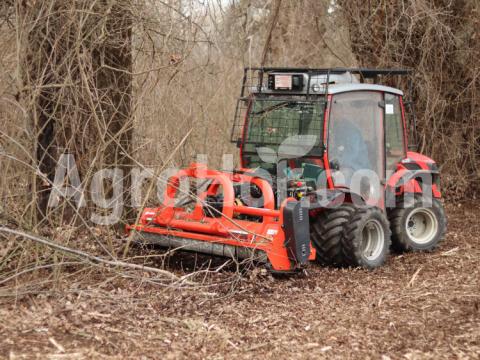 Boxer 140 cm-es előre/hátra szerelhető szárzúzó/mulcsozó Boxer 140 cm-es előre/hátra szerelhető szárzúzó/mulcsozó
