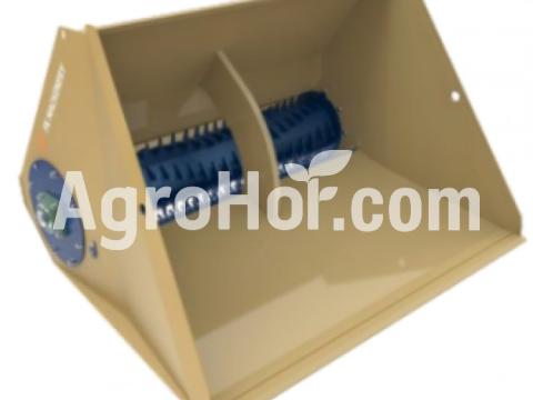 FK Machinery Takarmány szeletelő kanál 240 cm-es