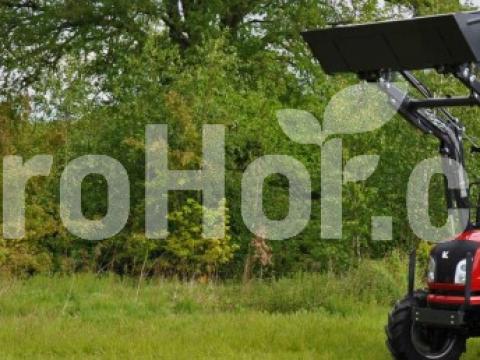 Knegt 50 lóerős kistraktor Knegt 50 lóerős kistraktor