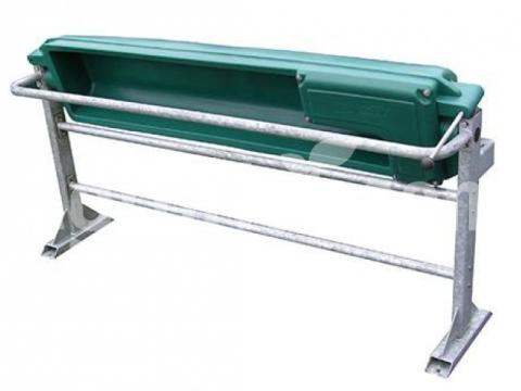 JFC Fűthető átbillenős itató vályú, padlóra szerelhető (120 l) JFC Fűthető átbillenős itató vályú, padlóra szerelhető (120 l)