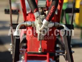 Ceccato Olindo Kardánhajtású fahasító 13 t hasítóerővel