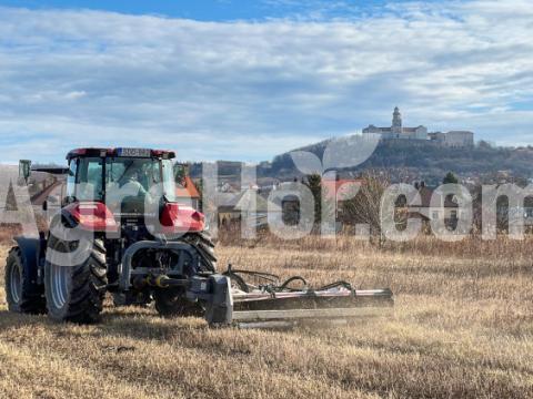 AARDENBURG 2,4 méteres rézsű szárzúzó-mulcsozó AARDENBURG 2,4 méteres rézsű szárzúzó-mulcsozó