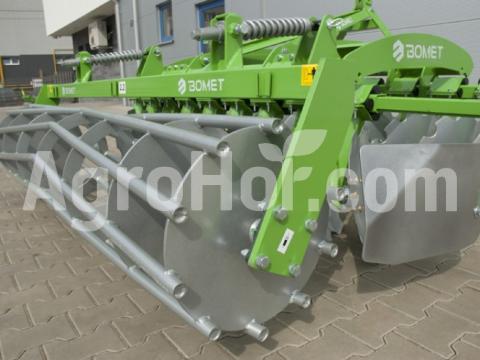 Bomet 2,7 m-es rövid tárcsa (2 soros, 22 db tárcsa) Bomet 2,7 m-es rövid tárcsa (2 soros, 22 db tárcsa)