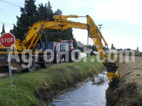 Ghedini Kaszálókanál  1500 mm 1-2,9 tonnás kotrógéphez