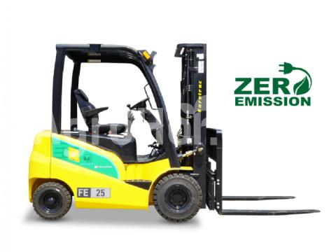 Eurotrac Elektromos targonca (max 2500 kg) Eurotrac Elektromos targonca (max 2500 kg)