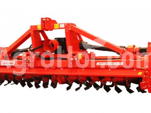 Toscano Talajegyenlítő tömörítő hengerrel 307 cm Toscano Talajegyenlítő tömörítő hengerrel 307 cm