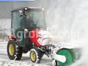 Yanmar Traktor kabinnal, 26 lóerős