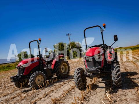 Yanmar Traktor, 60 lóerős, bukókerettel Yanmar Traktor, 60 lóerős, bukókerettel