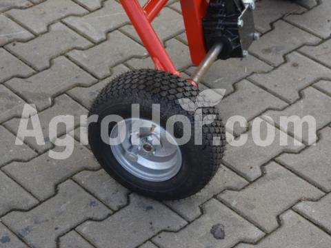 Zagroda Vontatott só és műtrágyaszóró (300 kg teherbírású műanyag tartály) Zagroda Vontatott só és műtrágyaszóró (300 kg teherbírású műanyag tartály)