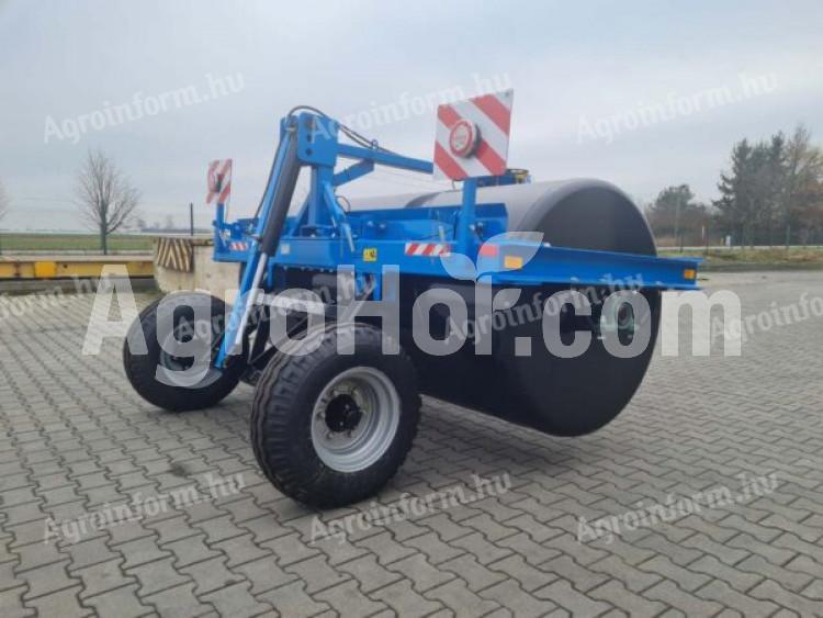 Zagroda 1 részes simító henger (2,75 m, 1530 kg)