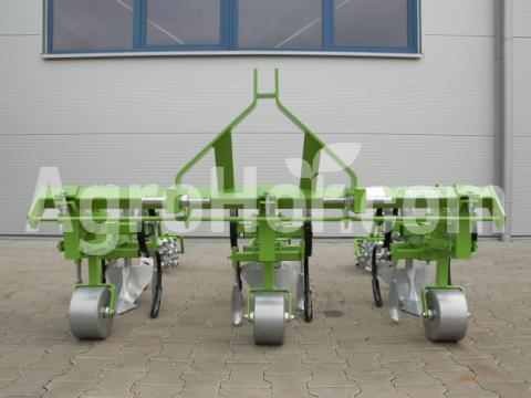 Bomet 4 soros sorközművelő (henger átmérő: 21 cm) Bomet 4 soros sorközművelő (henger átmérő: 21 cm)