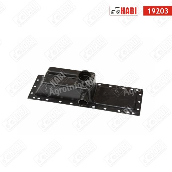 MTZ Vízhűtő felső víztér 80-as műanyag