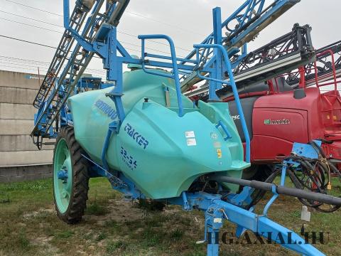 Berthoud Tracker DPT 3200/20 AX Permetező Berthoud Tracker DPT 3200/20 AX Permetező