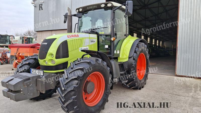 Claas Arion 640 Traktor