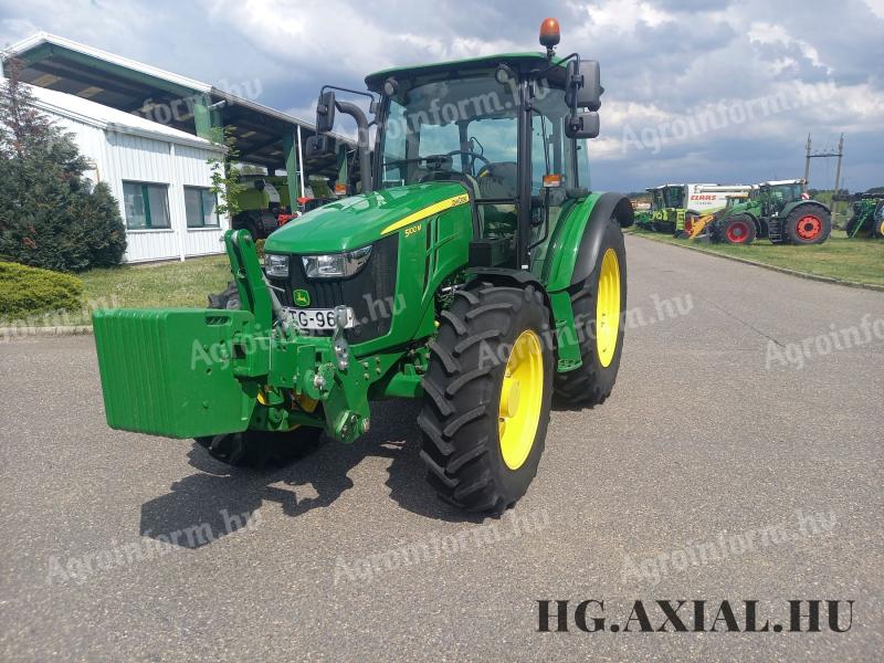 John Deere 5100 M Traktor