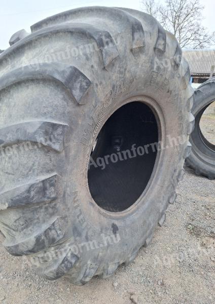 1050/50R32 Michelin    