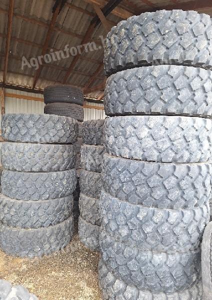 365/80R20 Michelin    