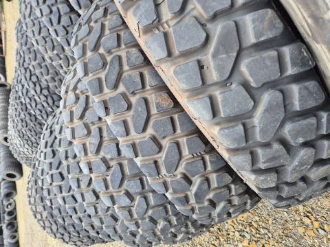 10R22,5 CONTINENTAL T9 140/138 K KORMÁNYZOTT / HÚZÓ GUMIABRONCS 