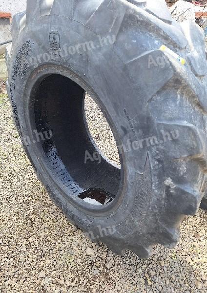 400/80-24 Camso   