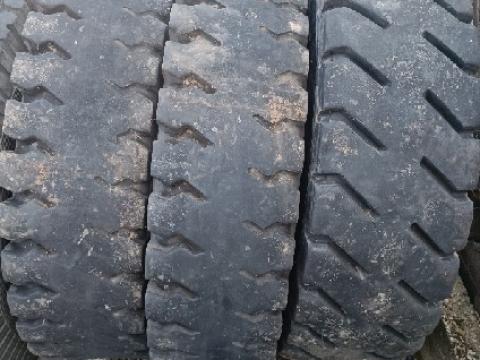 12,00R20 Continental/Michelin 12,00R20 Continental/Michelin