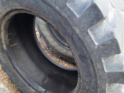 405/70-24 MITAS 405/70-24 MITAS