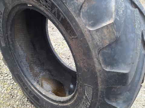 460/70R24 Ceat    460/70R24 Ceat