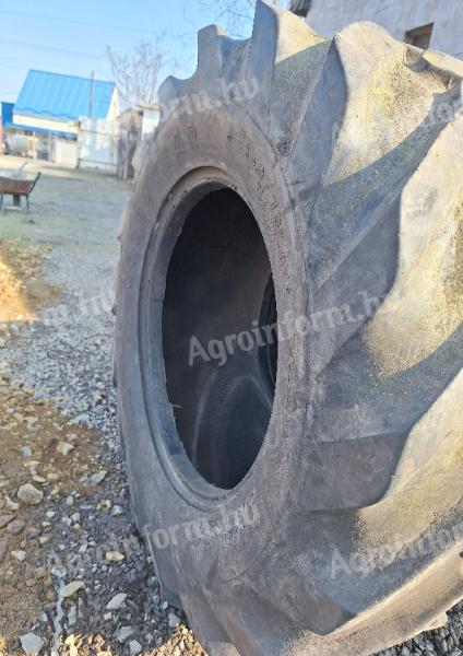 16/70-20 ( 405/70-20 ) GOODYEAR 