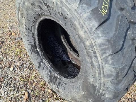 405/70R18(15,5/70R18) MITAS 