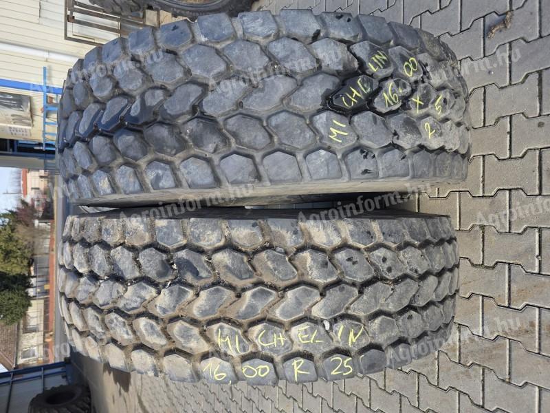 1600R25 Michelin 