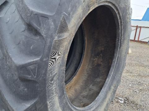 710/70R42 BKT    710/70R42 BKT