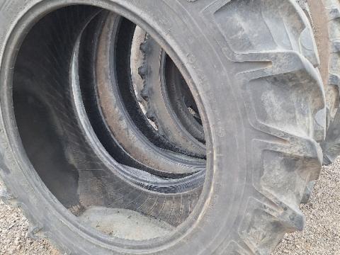 18,4R38 Pirelli 18,4R38 Pirelli