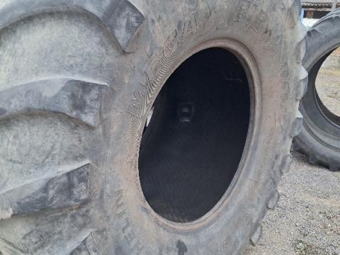 1050/50R32 Michelin     1050/50R32 Michelin