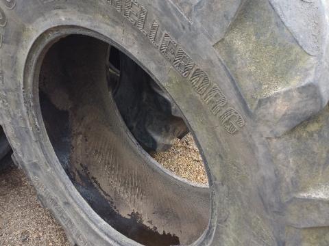 420/85R28 Trelleborg 420/85R28 Trelleborg