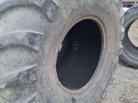 1050/50R32 Michelin 1050/50R32 Michelin
