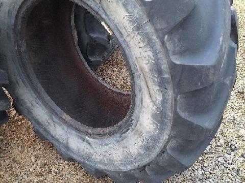 495/70R24 Michelin 495/70R24 Michelin