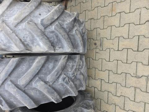 400/80-24 Dunlop 
