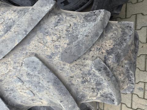 380/85R28(14,9-28) KLEBER 