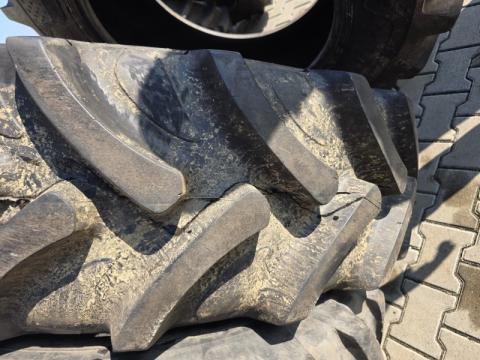 420/85R34(16,9R34) Galaxy 420/85R34(16,9R34) Galaxy