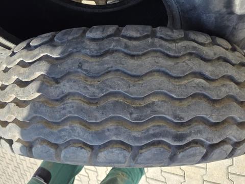 12,5/80-18 BF GOODRICH 