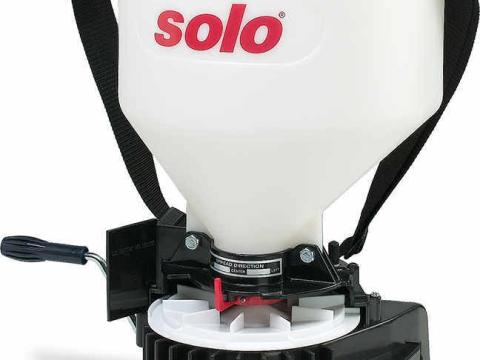 Solo 421 Granulátumszóró 421 Solo 421 Granulátumszóró 421