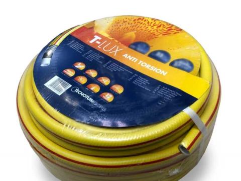 LOCSOLÓTÖMLŐ 3/4" 50 M T-LUX 5 RÉTEGŰ CSAVARODÁSMENTES 0915 LOCSOLÓTÖMLŐ 3/4" 50 M T-LUX 5 RÉTEGŰ CSAVARODÁSMENTES 0915