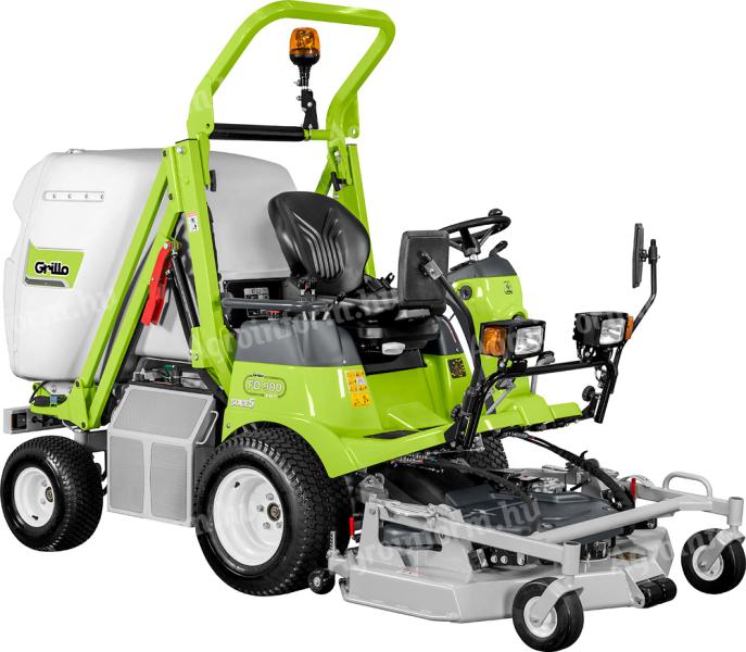 GRILLO magas ürítésű frontkaszás fűnyíró traktor FD 900 4WD ( Vágóasztallal )