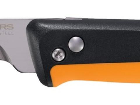 FISKARS X-series összecsukható betakarító kés K80