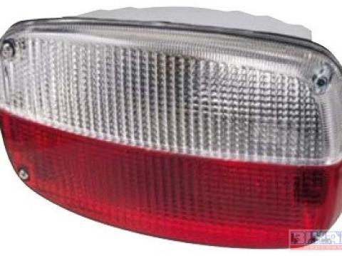 CNH hátsó lámpa bal oldali (259x158x116) fehér-piros CNH hátsó lámpa bal oldali (259x158x116) fehér-piros