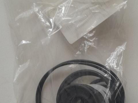 Kerékszerelő berendezés hidraulikus munkahenger javító készlet